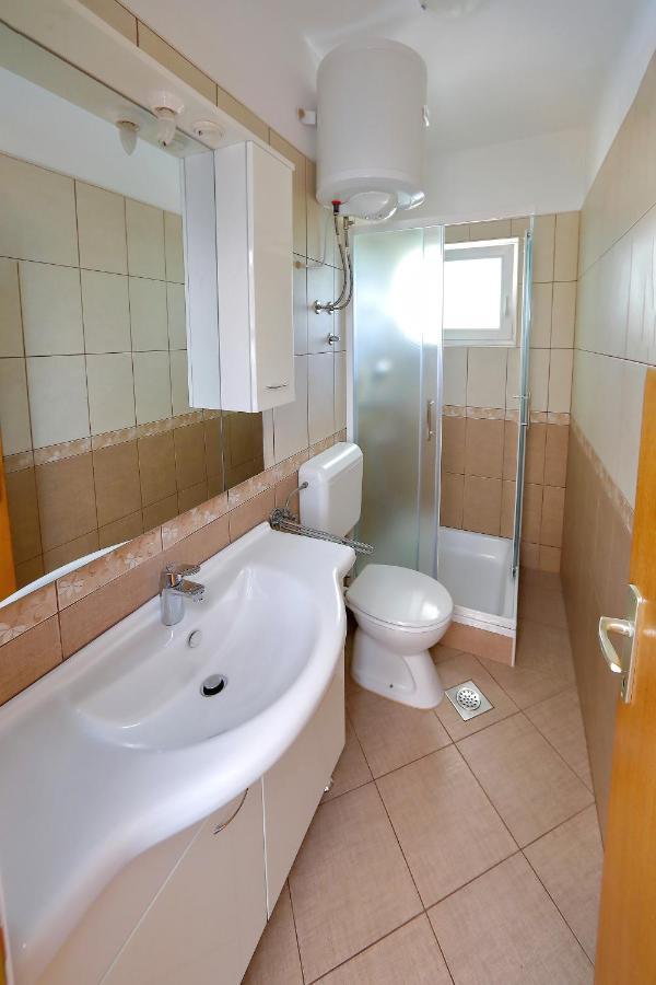 Apartmani Bruno Bibinje Kültér fotó